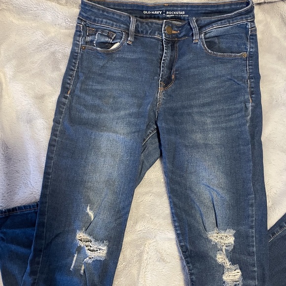 Old Navy Mid Rise Ripped Jeans - Picture 2 of 3